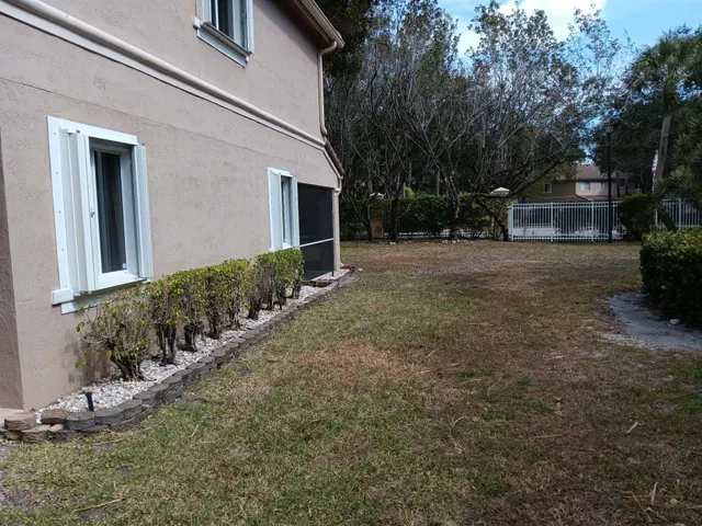 Unit 4983 photo 18