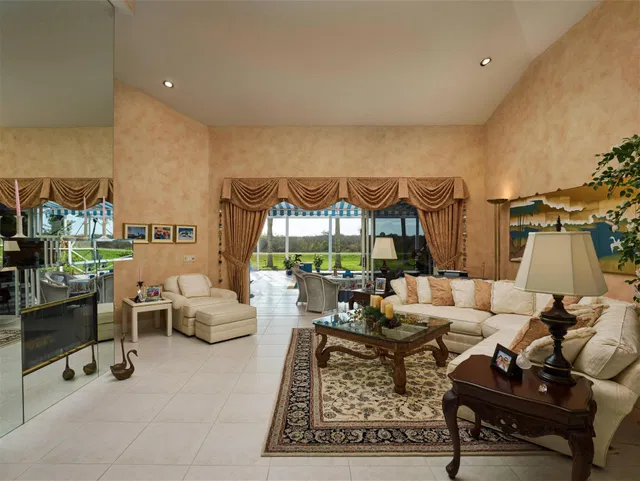 PGA National Palm Beach Gardens Residence photo 9