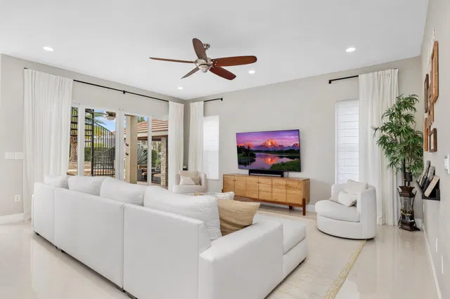 Saturnia Boca Raton Residence photo 6