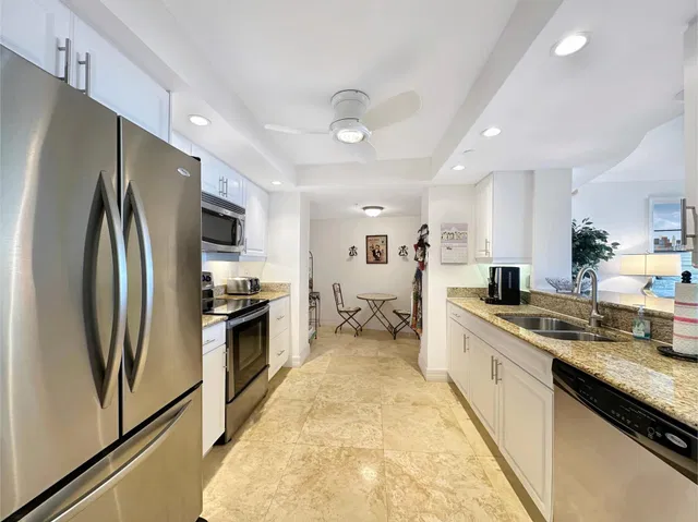 Tiara Singer Island Unit 40e photo 5