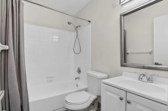 Residence photo 19