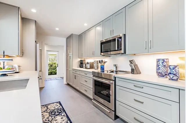 SoSo West Palm Beach Residence photo 14