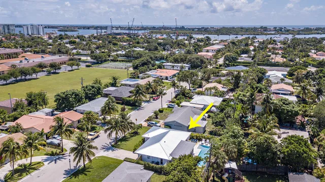 SoSo West Palm Beach Residence photo 40