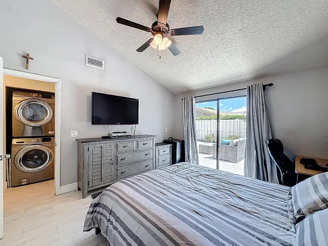 Old Palm Golf Club Residence photo 28