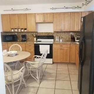 Unit 202 photo 2