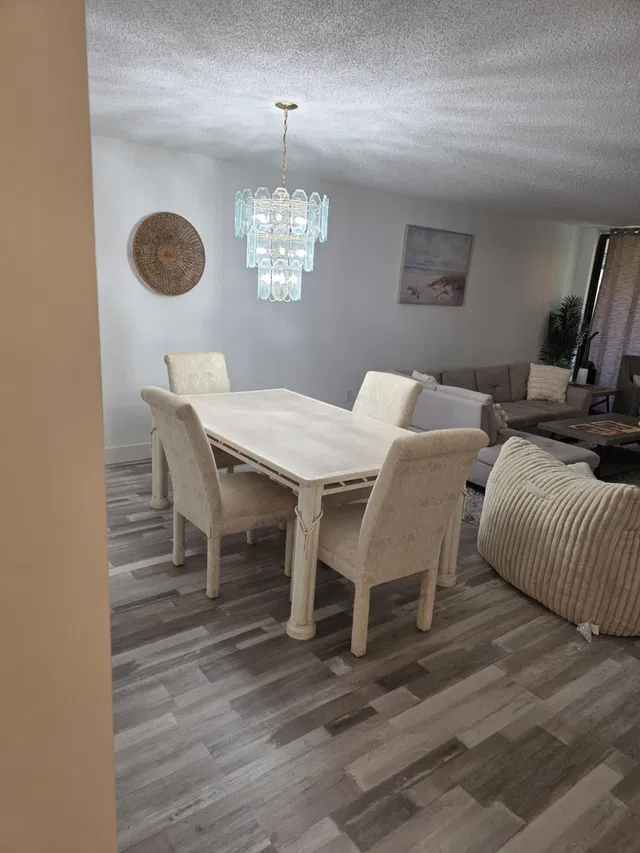 Unit 202 photo 6