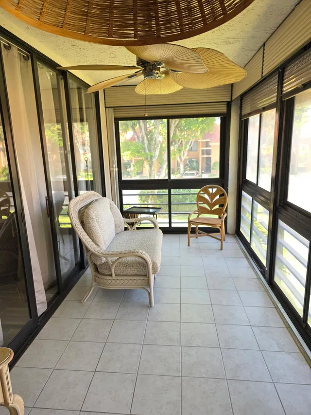 Unit 202 photo 23