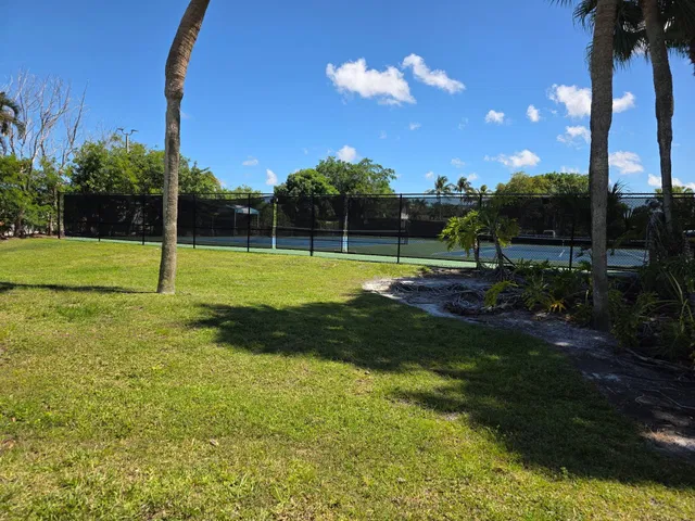 Unit 202 photo 32