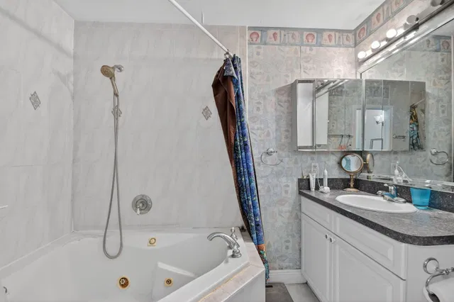 Residence photo 29