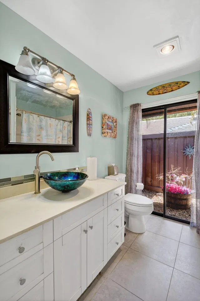 Residence photo 33