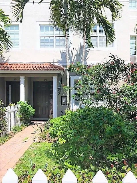 Residence photo 4