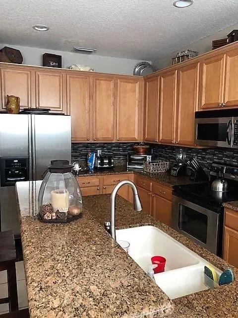Residence photo 5