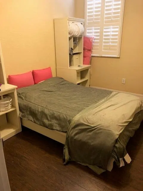 Residence photo 16