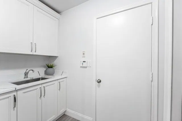 Residence photo 33