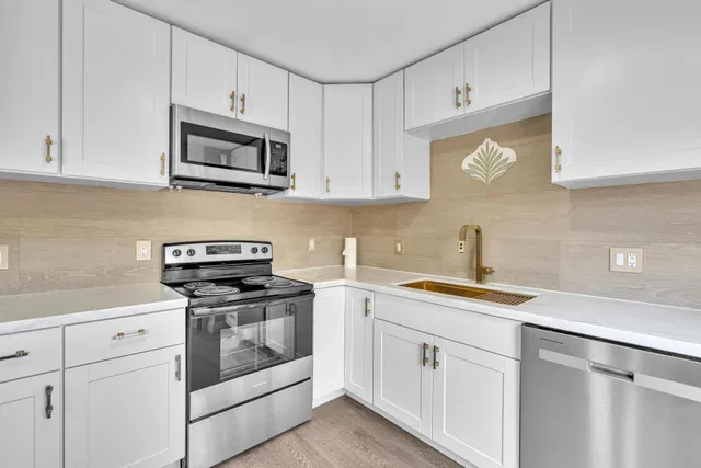 Residence photo 5