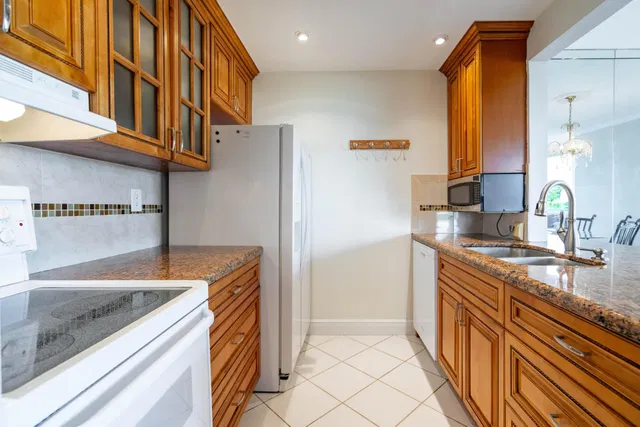 Unit 5260 photo 7