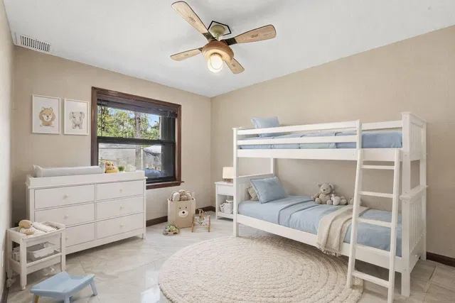 Residence photo 13