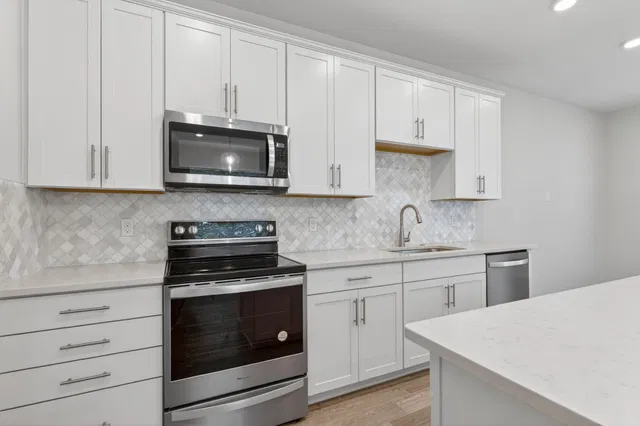 Residence photo 17
