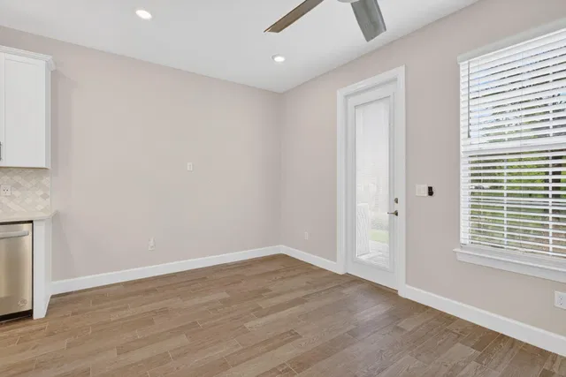 Residence photo 19
