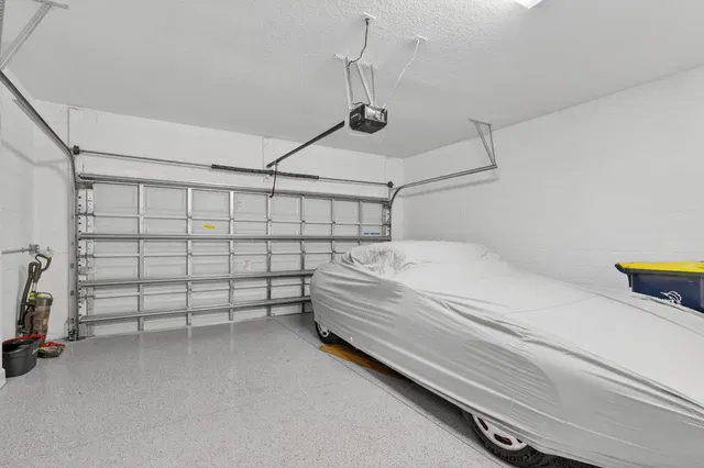 Residence photo 38