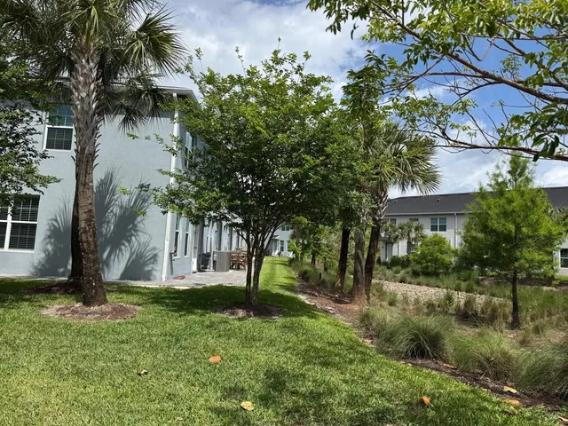 Residence photo 63
