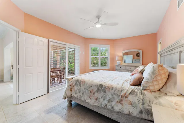 Residence photo 26