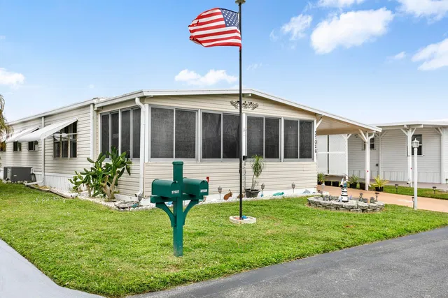 Residence photo 20