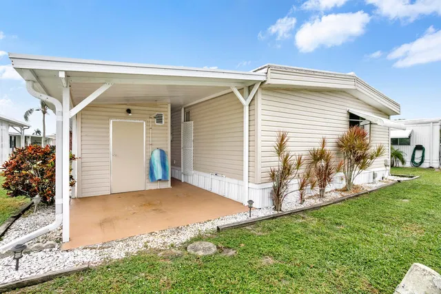 Residence photo 24