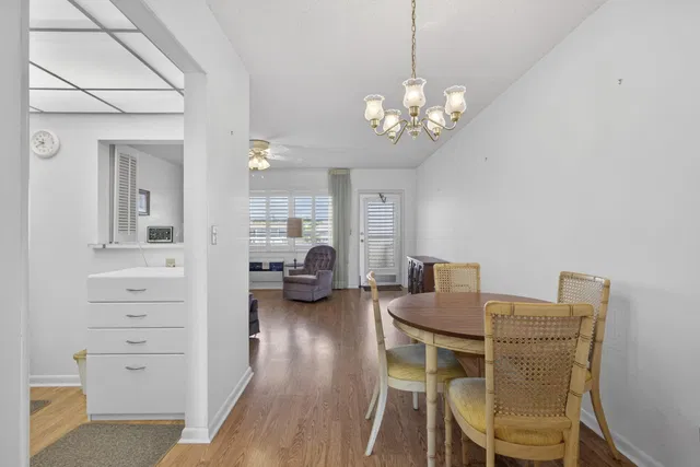  Unit 225 photo 13
