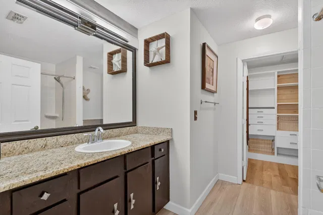 Unit 2-1 photo 26
