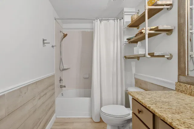 Unit 2-1 photo 32