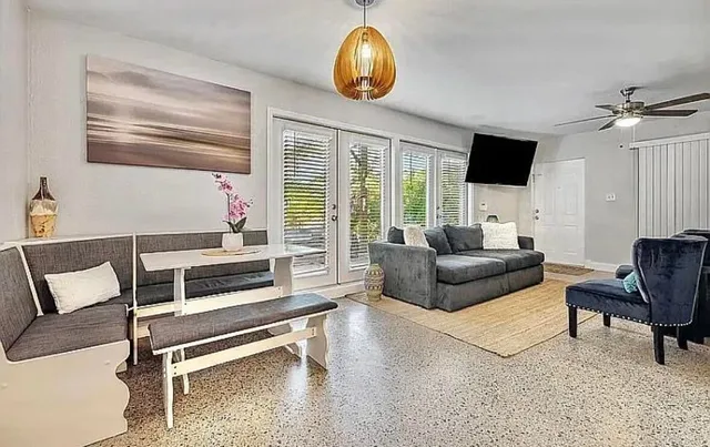 Residence photo 27