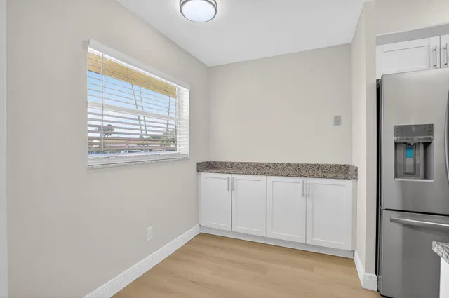 Unit 109 photo 13