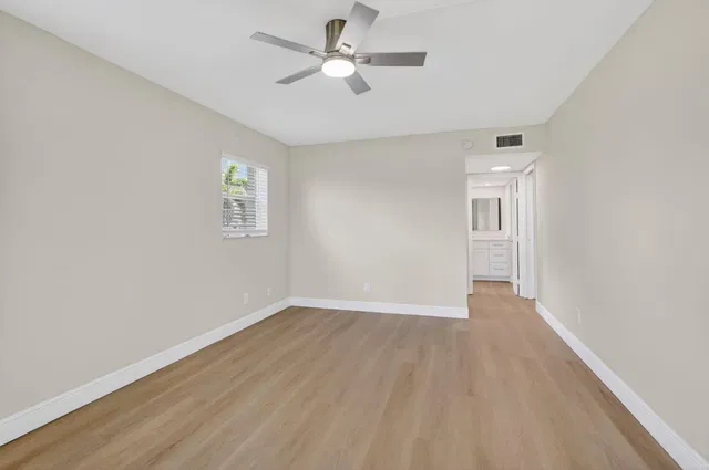 Unit 109 photo 21