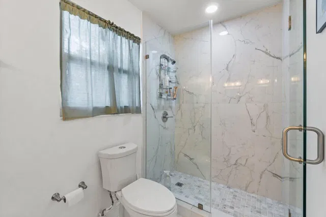 West Palm Beach Residence photo 25