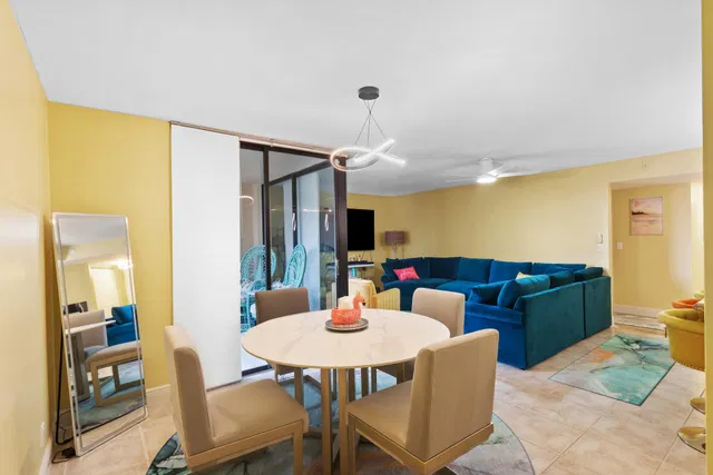 Unit 8208 photo 7