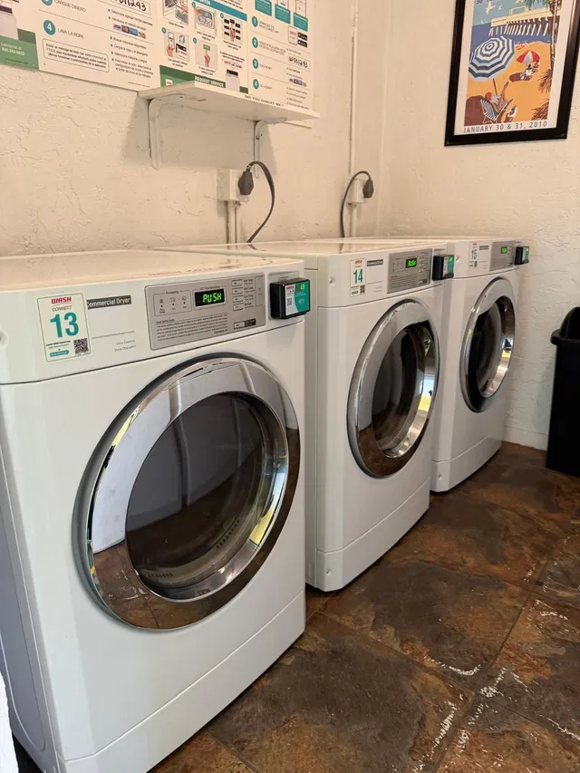 Unit 531 photo 24
