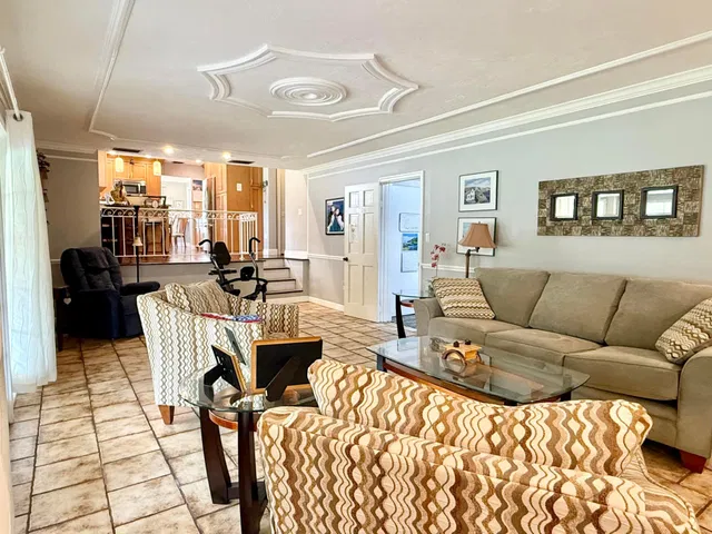  Residence photo 15