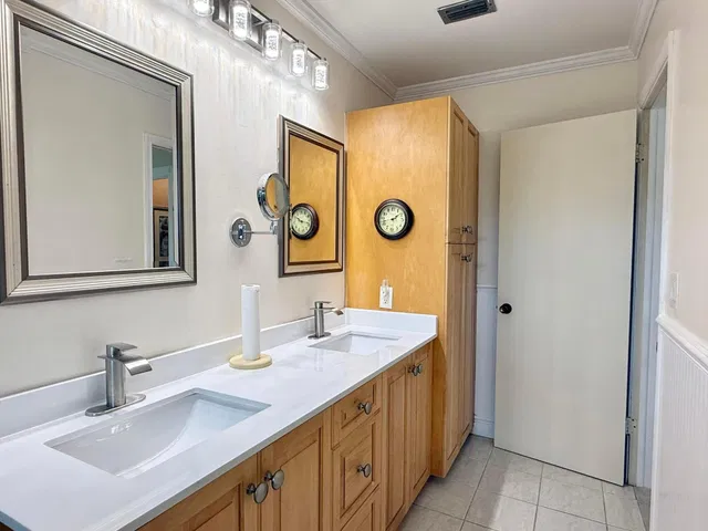  Residence photo 42