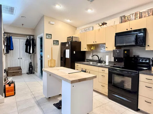  Residence photo 62
