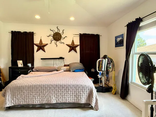  Residence photo 72