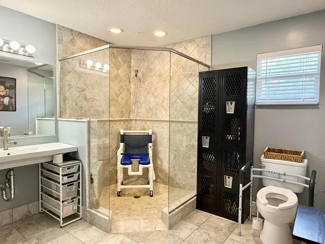  Residence photo 75