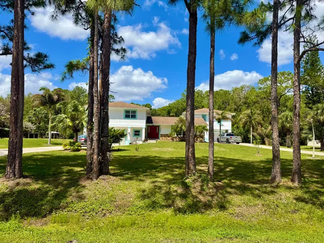  Residence photo 86