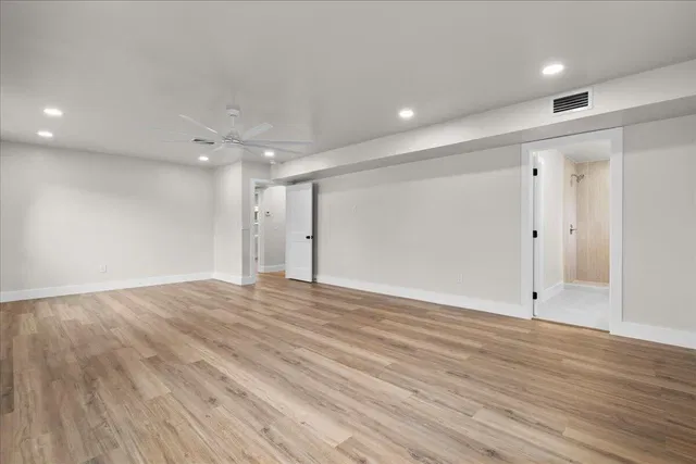 Residence photo 17