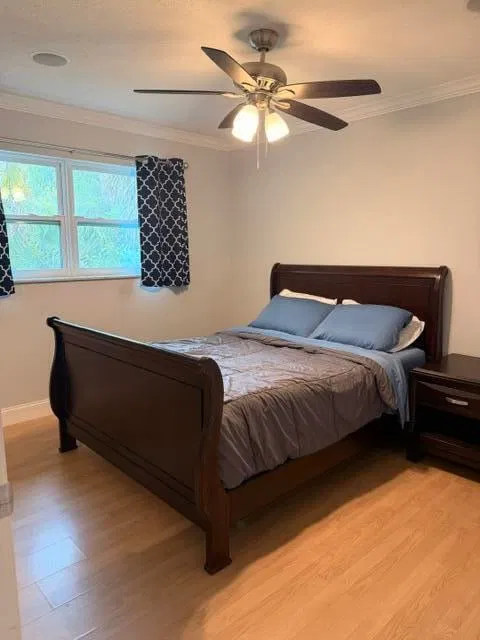 Residence photo 12