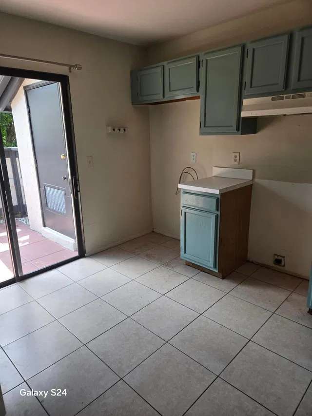  Residence photo 17