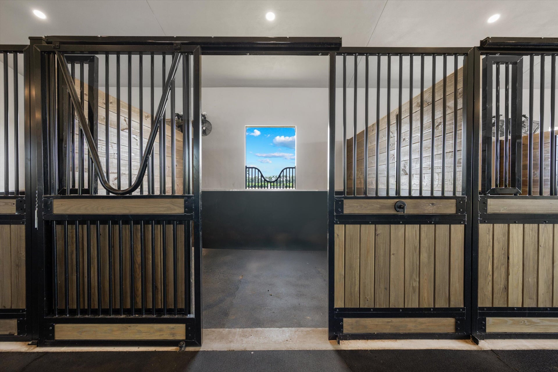 Residence photo 18