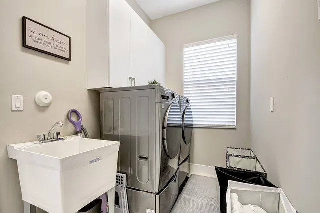 Residence photo 29