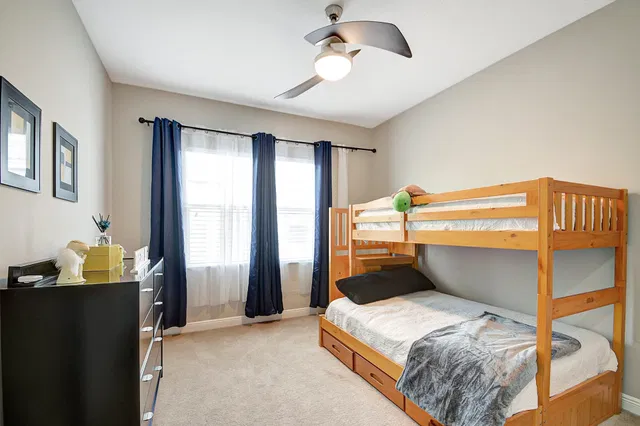Residence photo 42