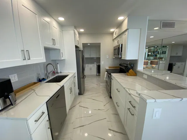 Aquarius Condominium Unit 1501 photo 8